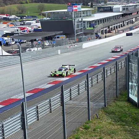 Galas - Naehe Red Bull Ring Daire Weißkirchen in Steiermark